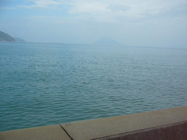 三豊市から見える海
