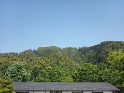 遠くに見えるのが岐阜城